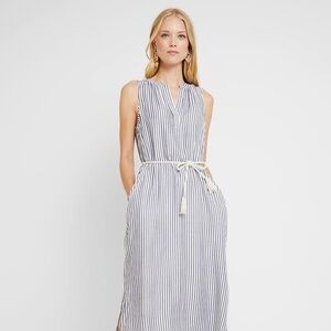 GAP Tie Dress
